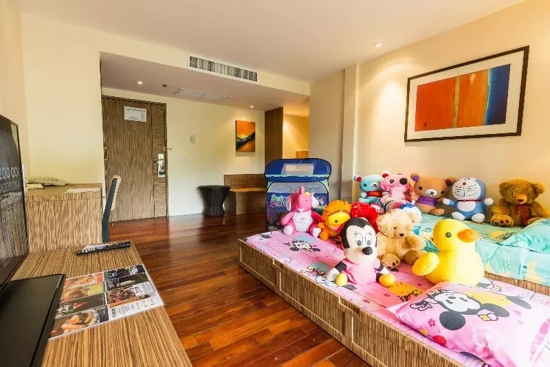 Perhehuone, Holiday Inn Resort Phuket Surin Beach, An Ihg
