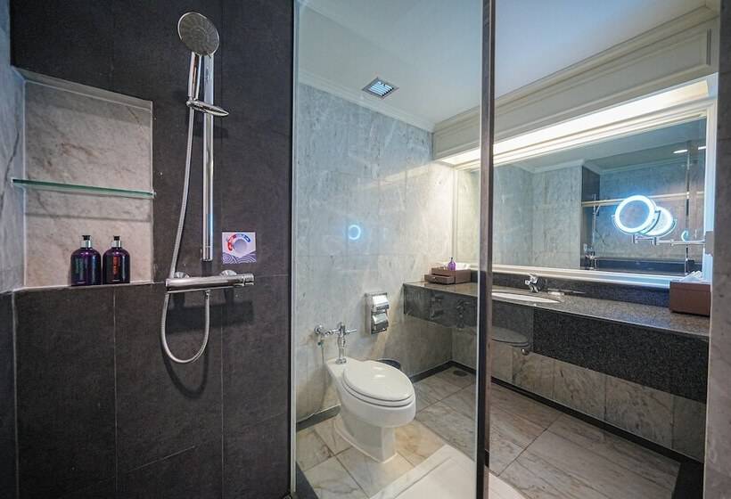 高级大房间, Centara Udon