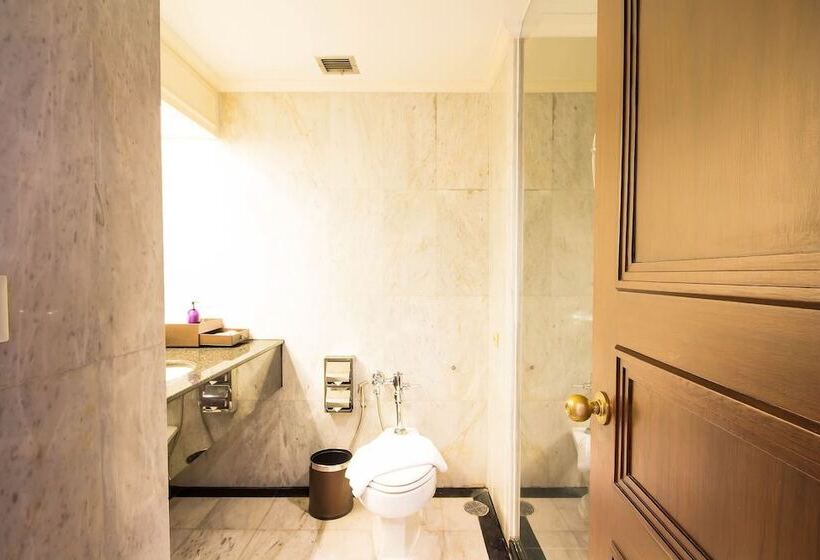 高级大房间, Centara Udon