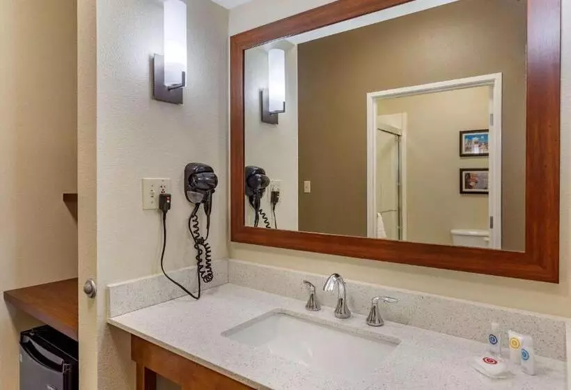 スイート, Comfort Suites