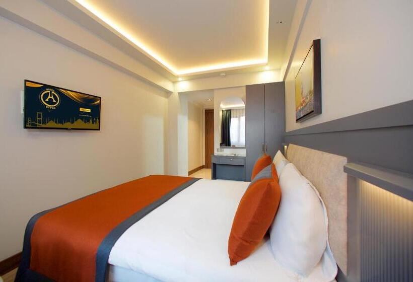 Economy Single Room, Eyfel