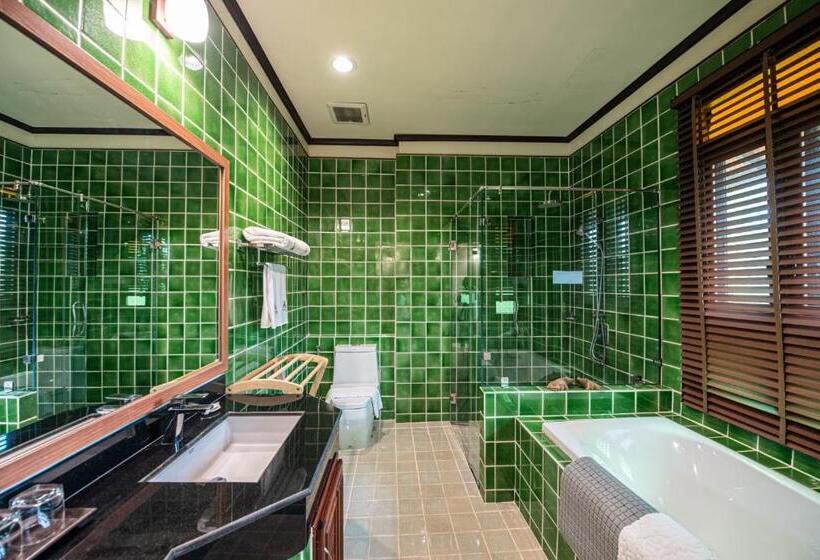 Люкс, Horizon Village & Resort Sha Plus