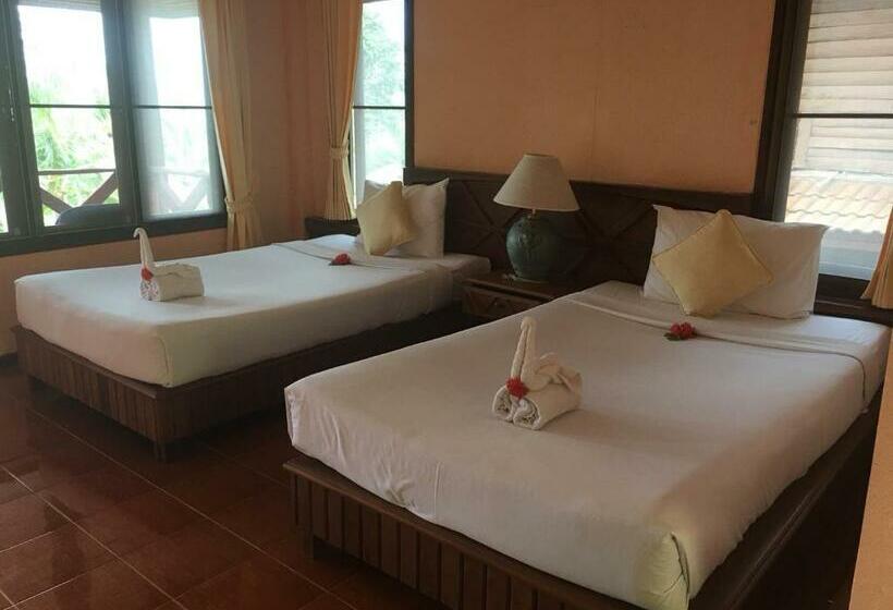 חדר סופריור, Koh Ngai Resort