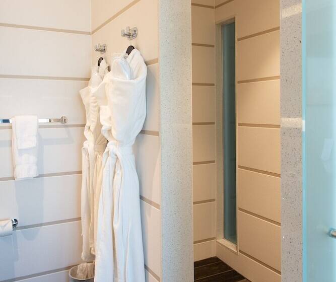 ２ダブルベッドのスタンダードルーム, Le Bleu