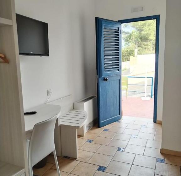 エコノミールーム, Petruso Resort