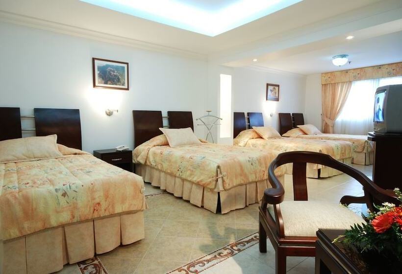 スタンダード４人部屋, Plaza Las Americas Cali