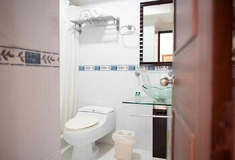 スーペリアースイート, Plaza Las Americas Cali