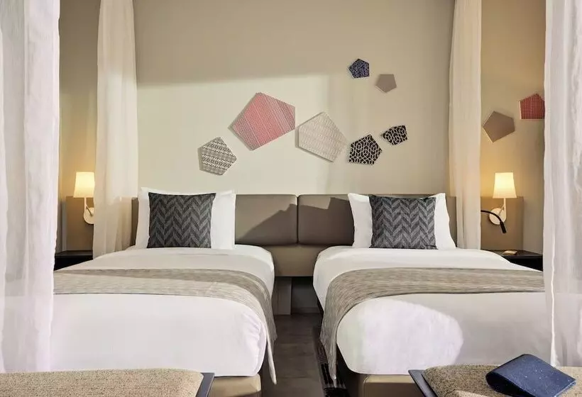 اتاق لوکس, Tui Blue Bahari Zanzibar