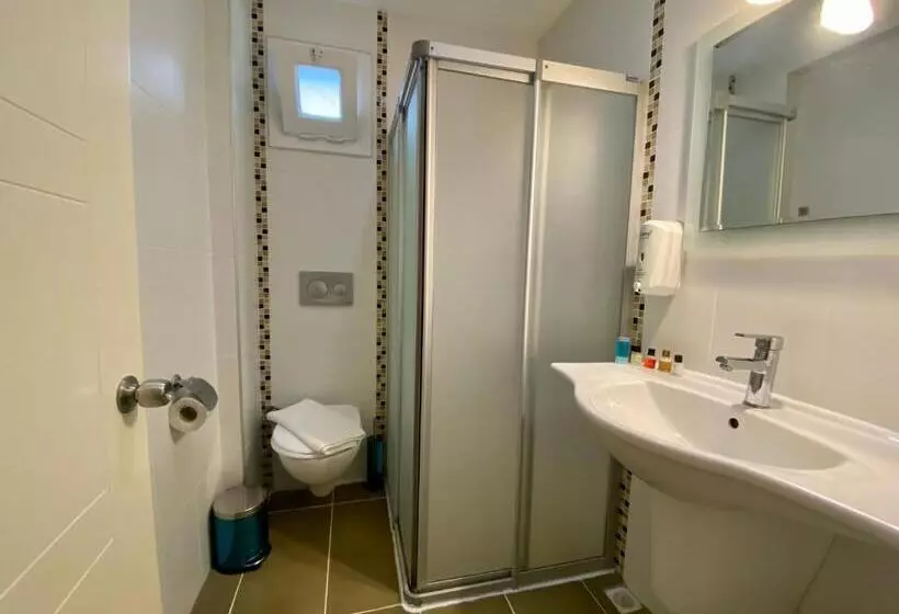 Deluxe-sviitti, Konfor Suite Otel