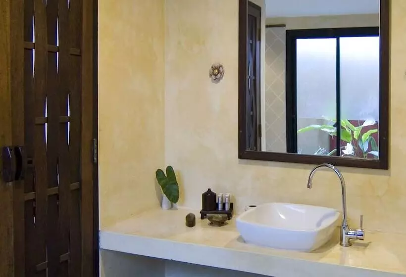 اتاق لوکس, Praseban Resort