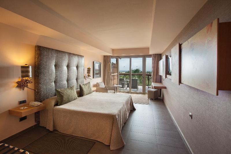 디럭스 룸 바다 전망, Radisson Resort & Spa Hua Hin