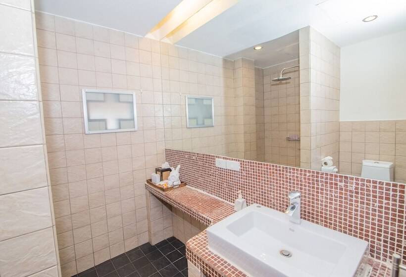 스위트, Saboey Resort And Villas