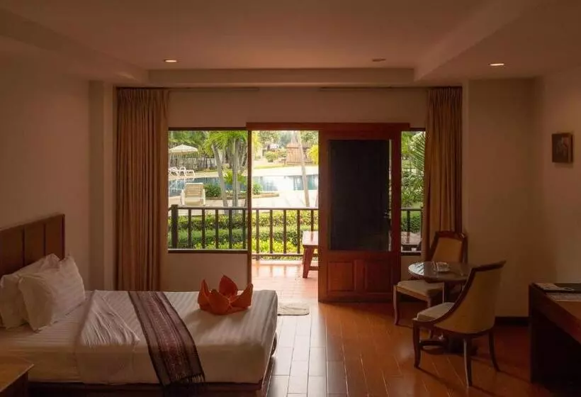ویلای 1 خوابه, Sailom Resort Bangsaphan