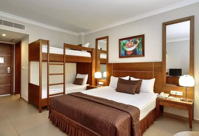 ２段ベッド付きスタンダードルーム, Sunis Elita Beach Resort Hotel & Spa    All Inclusive
