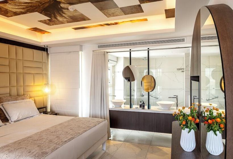 سوییت اجرایی, King Jason Paphos Designed For Adults By Louis Hotels