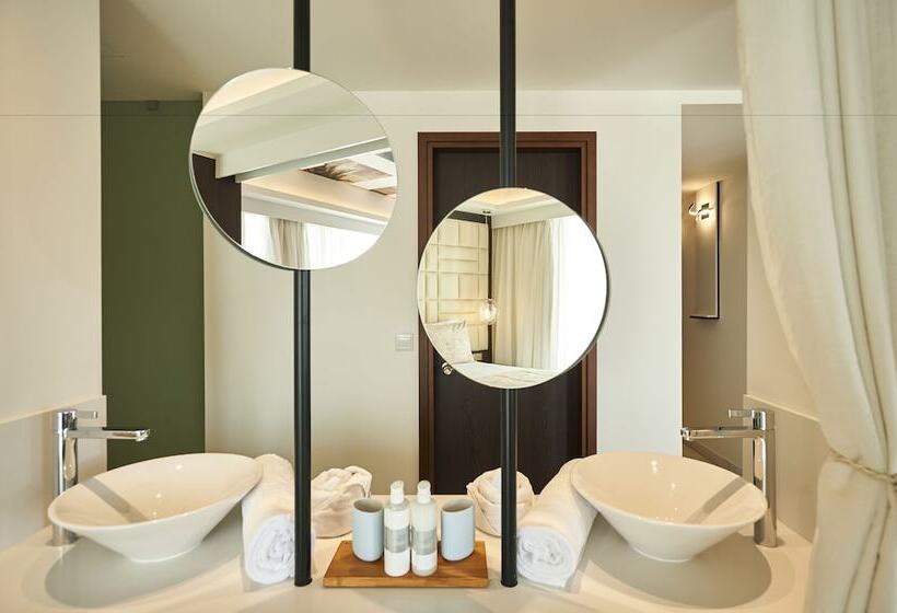 Президентский Люкс, King Jason Paphos   Designed For Adults By Louis Hotels