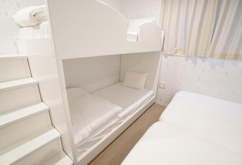 غرفة عائلية, Cvs Bay Hotel New Building