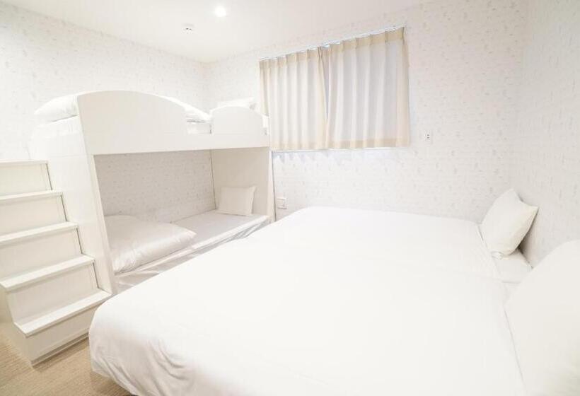 غرفة عائلية, Cvs Bay Hotel New Building