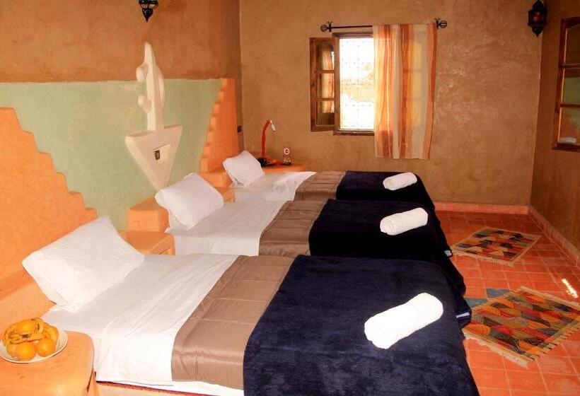 Номер Стандарт Трехместный, Riad Dar Ouzine