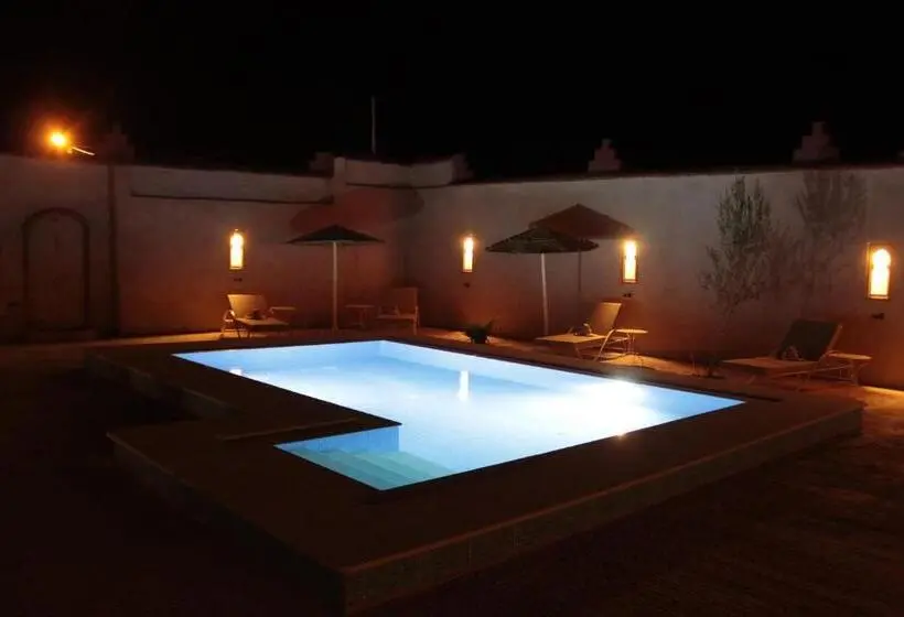 ファミリールーム, Riad Dar Ouzine