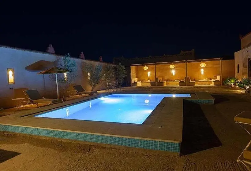 ファミリールーム, Riad Dar Ouzine