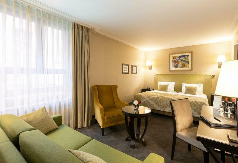 标准三人间, Grand Hotel Casselbergh