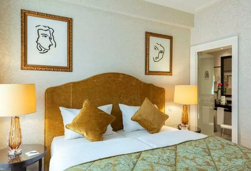 اتاق سوپریور, Grand Hotel Casselbergh