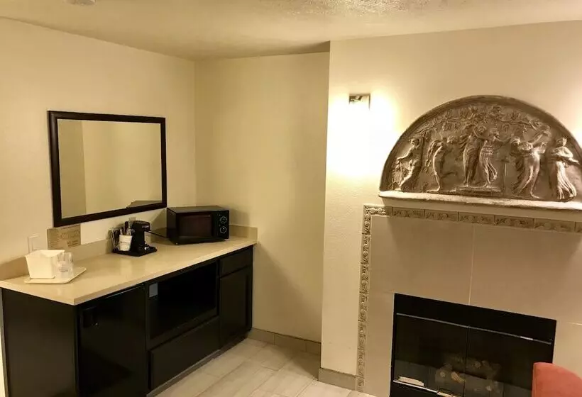 سوئیت برای معلولان, Best Western Visalia