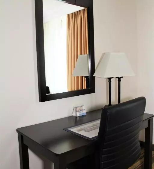 اتاق استاندارد برای معلولان, Best Western Visalia