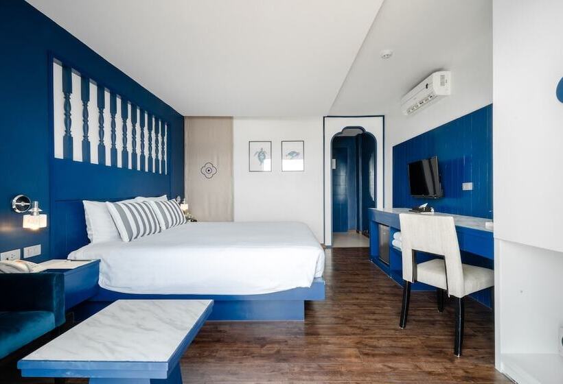 اتاق لوکس با بالکن, Bhukitta Boutique Hotel Phuket Town