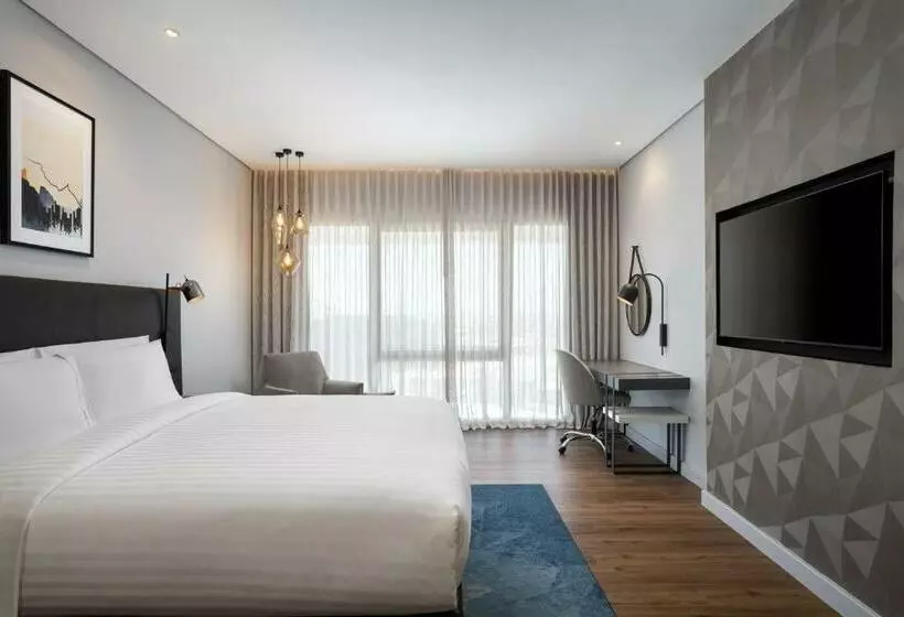 اتاق استاندارد با تخت بزرگ, Cape Town Marriott Hotel Crystal Towers