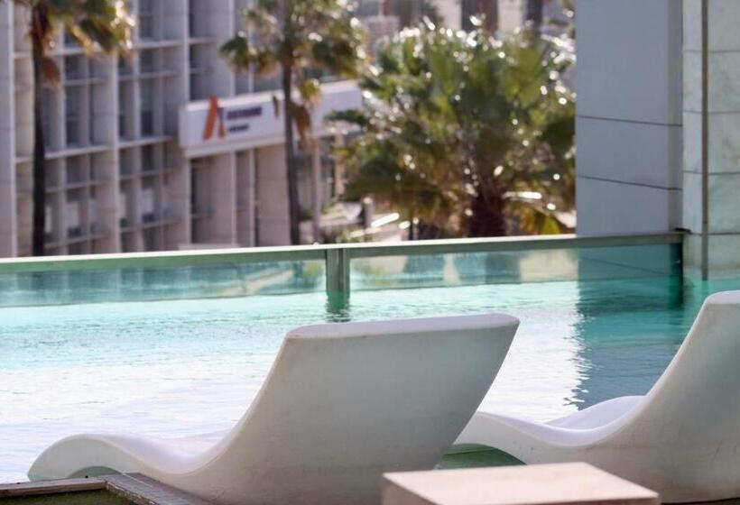 اتاق استاندارد با تخت بزرگ, Cape Town Marriott Hotel Crystal Towers