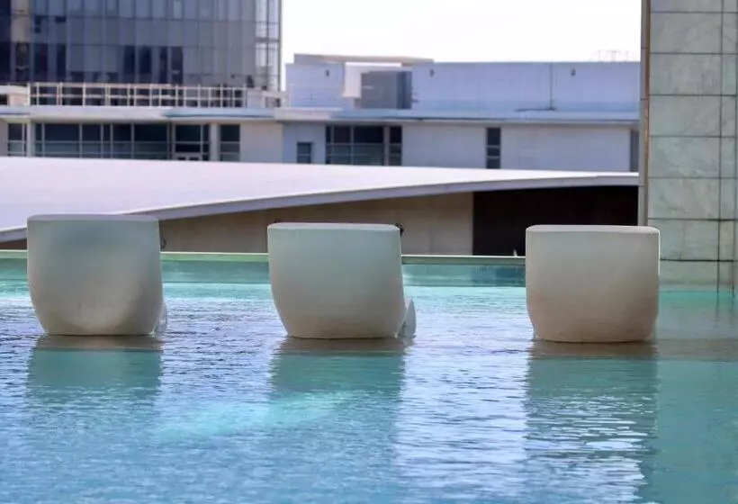 اتاق استاندارد با تخت بزرگ, Cape Town Marriott Hotel Crystal Towers