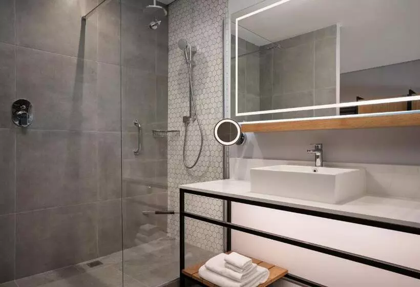 اتاق استاندارد, Cape Town Marriott Hotel Crystal Towers