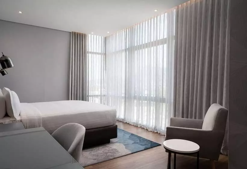 اتاق استاندارد, Cape Town Marriott Hotel Crystal Towers