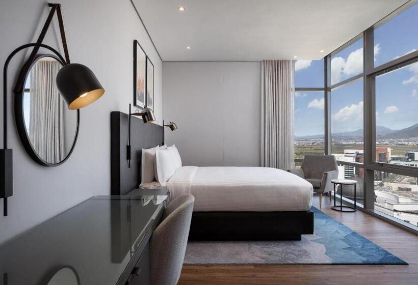اتاق خانوادگی, Cape Town Marriott Hotel Crystal Towers
