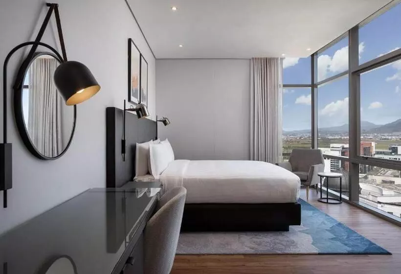 اتاق خانوادگی, Cape Town Marriott Hotel Crystal Towers