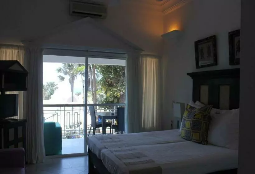 سوییت جونیور, Coco Ocean Resort & Spa