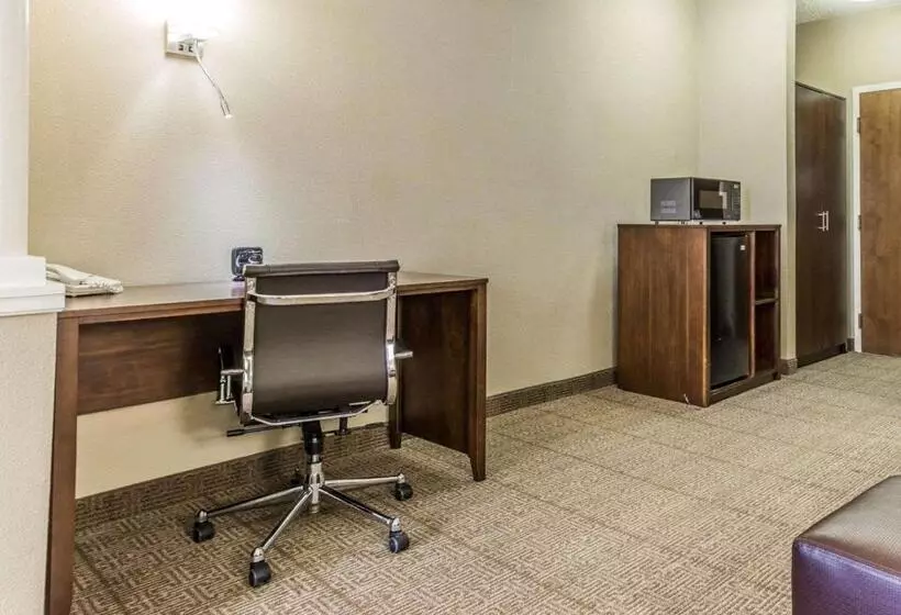 Sviitti King-vuode, Comfort Suites At Isle Of Palms Connector