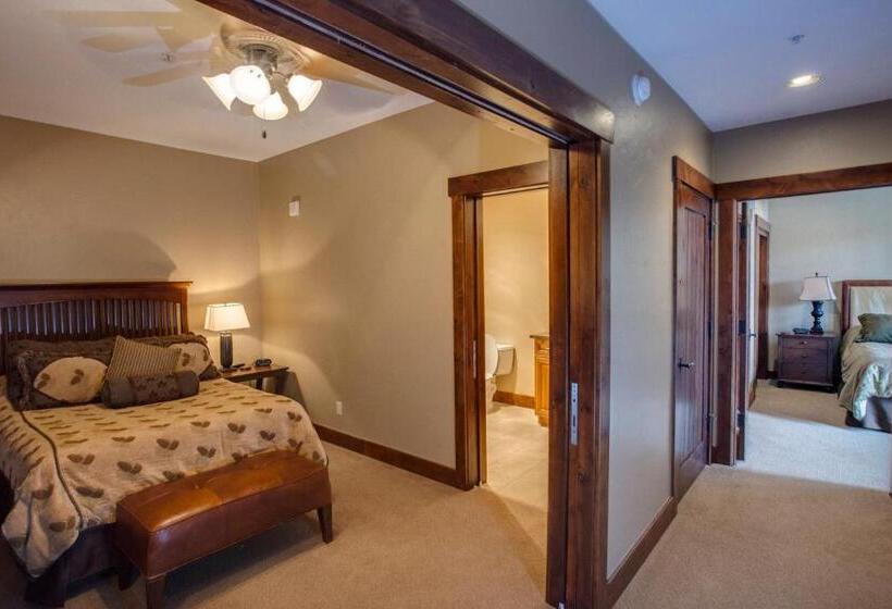 Апартаменты Deluxe 3 Спальни, Crystal Peak Lodge By Vail Resorts