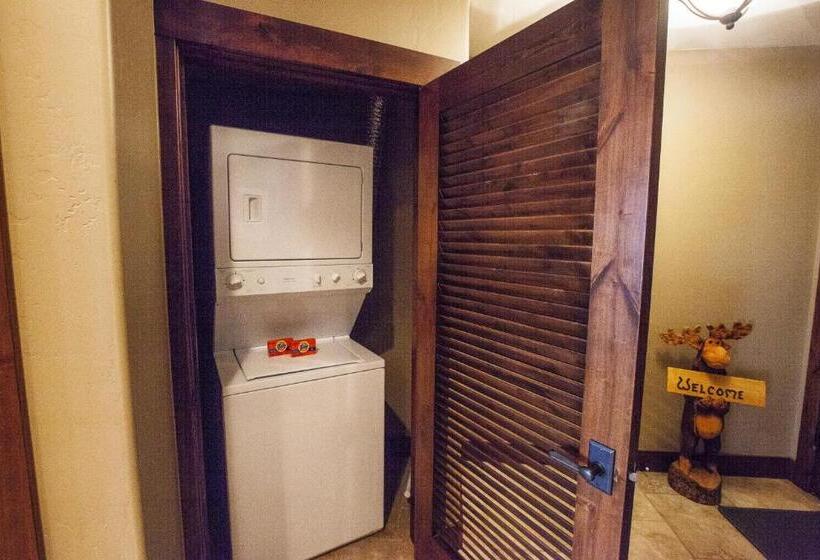 Апартаменты Deluxe 3 Спальни, Crystal Peak Lodge By Vail Resorts