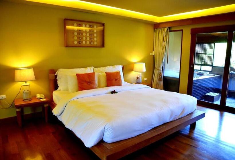 디럭스 룸, Deva Beach Resort Samui