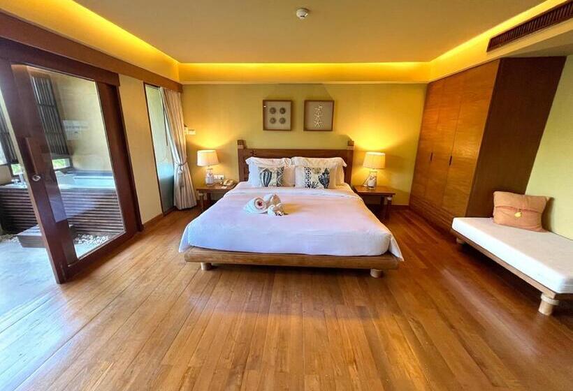 디럭스 룸, Deva Beach Resort Samui