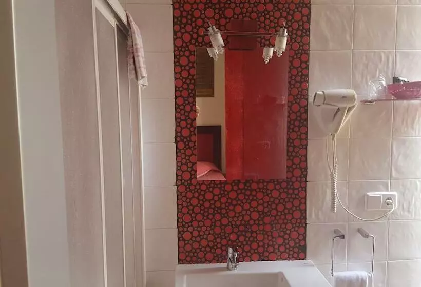 اتاق استاندارد, Y Apartamentos Doña Lola