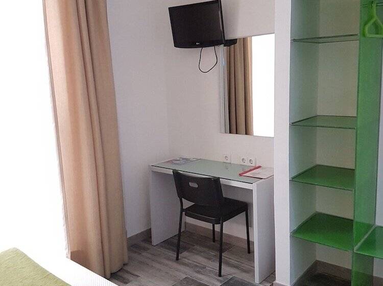 اتاق استاندارد, Y Apartamentos Doña Lola