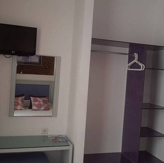 اتاق استاندارد, Y Apartamentos Doña Lola