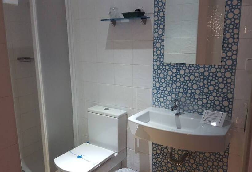 اتاق استاندارد یک نفره, Y Apartamentos Doña Lola