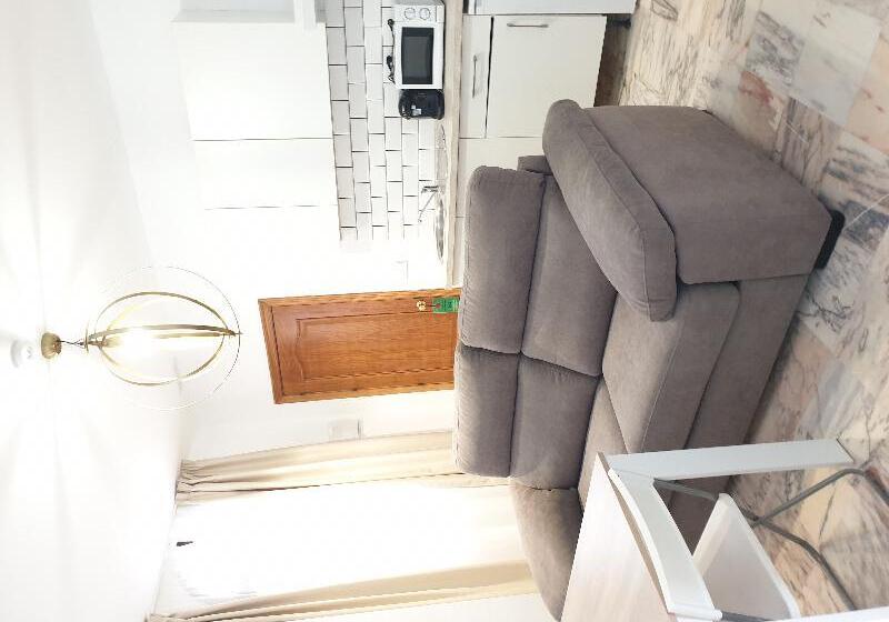 آپارتمان سوپریور 1 خوابه, Y Apartamentos Doña Lola