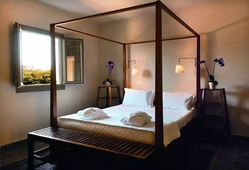 سوئیت اجرایی با چشم‌انداز دریا, Emelisse Nature Resort