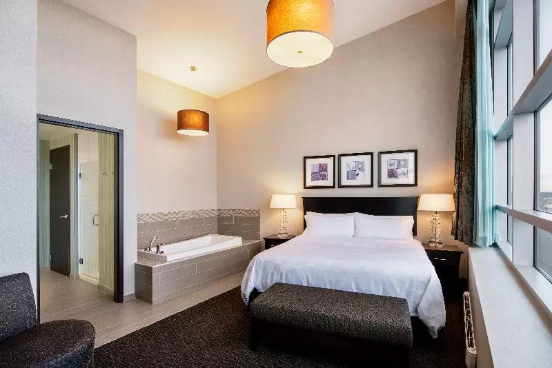 سوییت جونیور با چشم‌انداز دریا, Emelisse Nature Resort